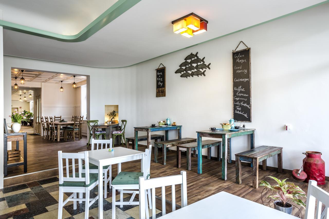 Mooi Hotel Garni ฟรีดริชชตัดท์ ภายนอก รูปภาพ